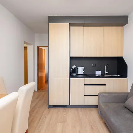 Teo - Center With Free Parking Apartment *