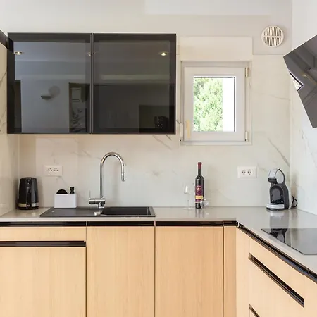 Apartment Teo - Center With Free Parking