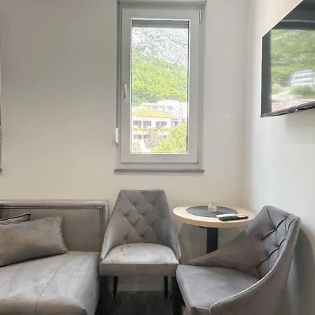 Apartment Teo - Center With Free Parking *
