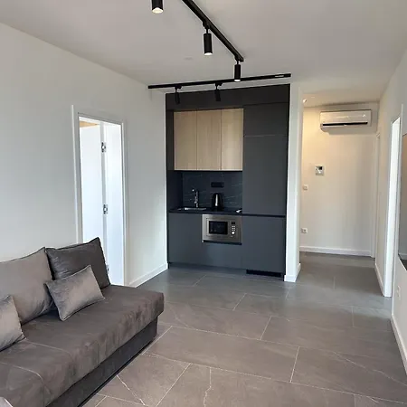 Teo - Center With Free Parking Apartment *