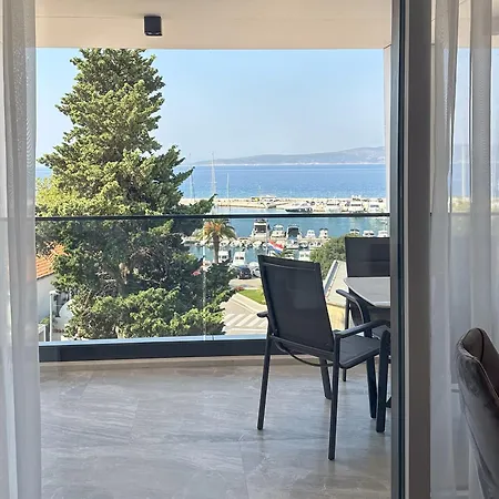 Teo - Center With Free Parking Apartment Baska Voda